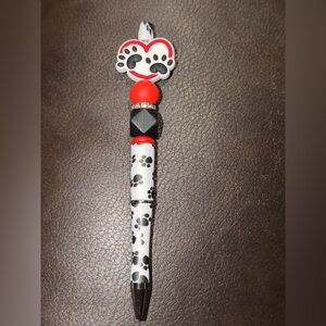 Paw Print Beaded Pen